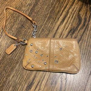 Camel Coach Wristlet